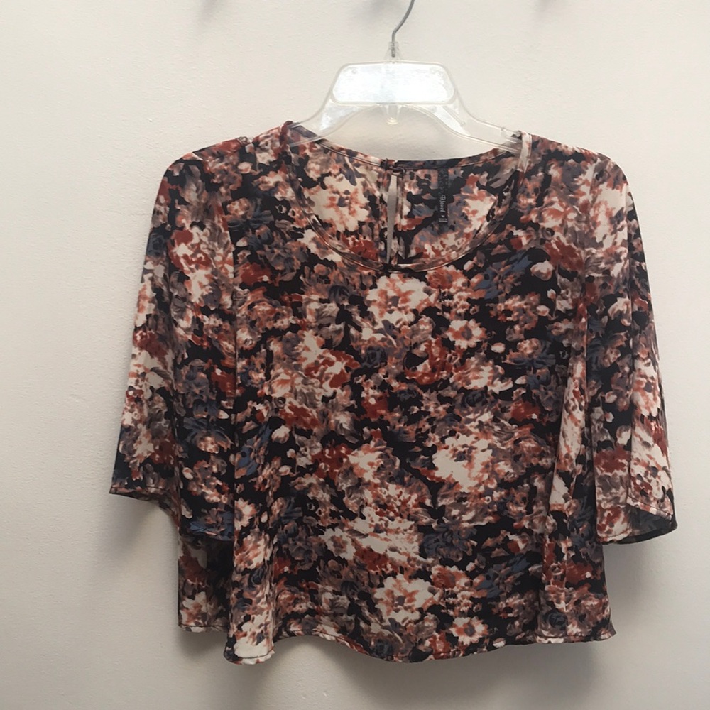 Bejewel Cropped Blouse